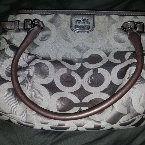 Coach Logo Madison Op Art Lindsey Bag - Picture 2 of 8